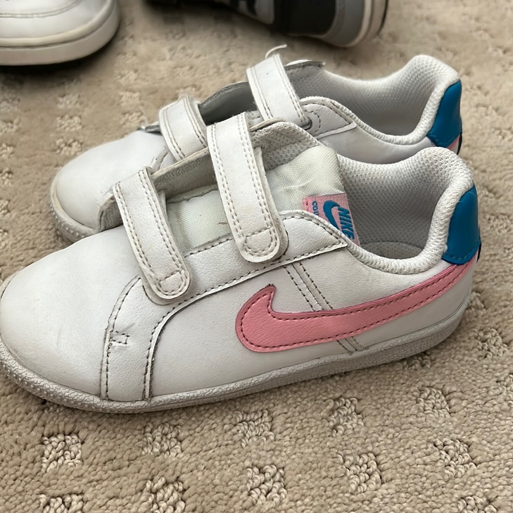 Toddler Girls Nike Court Royal (Size 10)